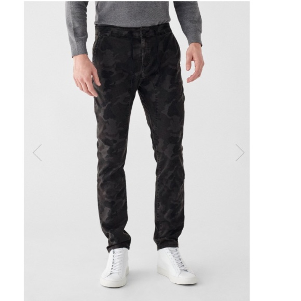 DL 1961**Camo. Jay Track Chino**Size 30**$125 - Picture 2 of 8